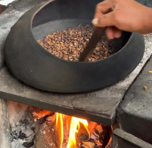 Refugio De Mery Lucmabamba Frühstückspension